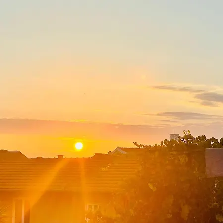 Skapin Dvor Mit Meerblick Appartement Pakoštane